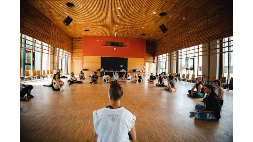 ‘conFUSION core’ dance intensive week