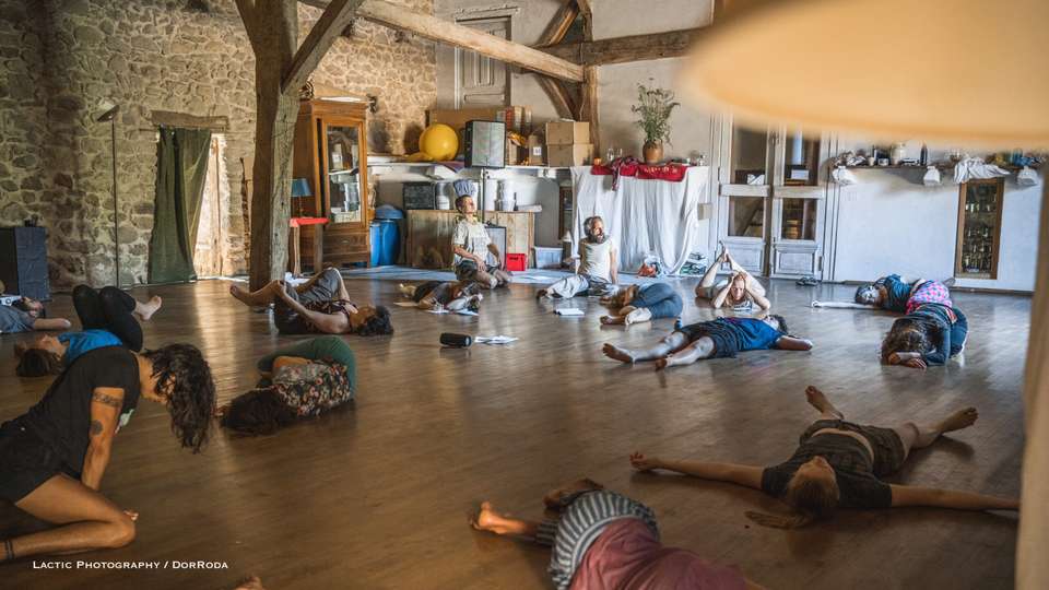 DEEP INTO YOU France, 21 – 27 April