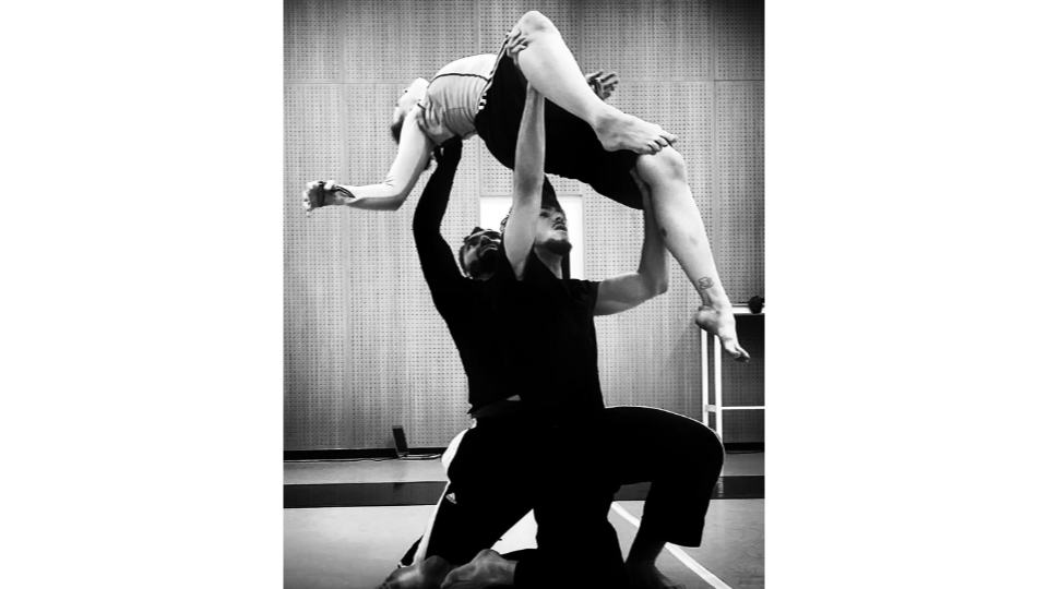 “Into The Waves Of The Kraken: A Five-Day Choreographic Immersion”, with Cie Julie Magneville, France